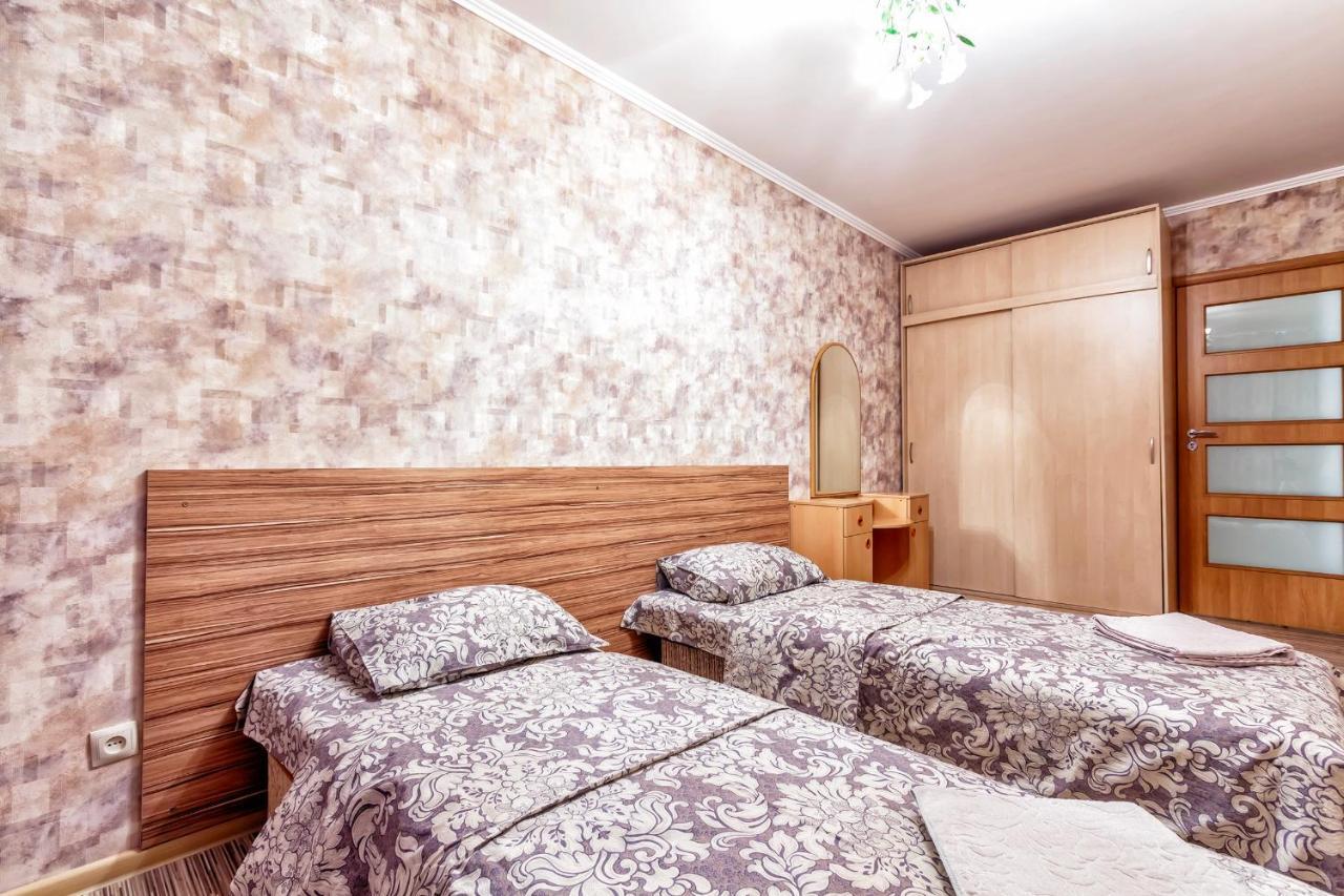 411 Lighthouse Apartments Arbat - Traveler'S Choice Almaty Esterno foto